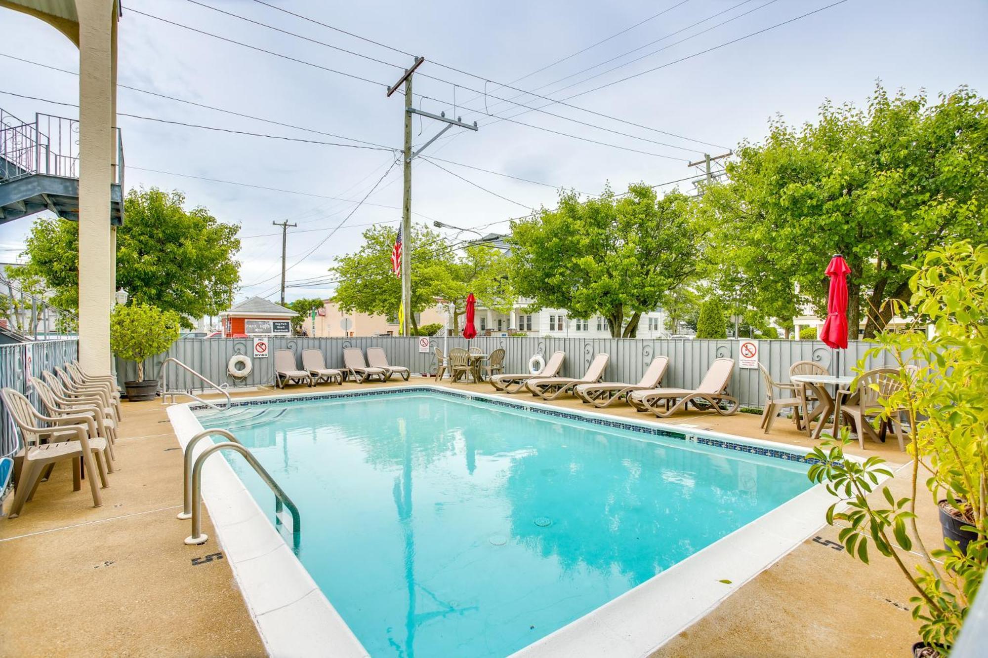 Quaint Wildwood Condo About Walk To Beach! Exteriör bild