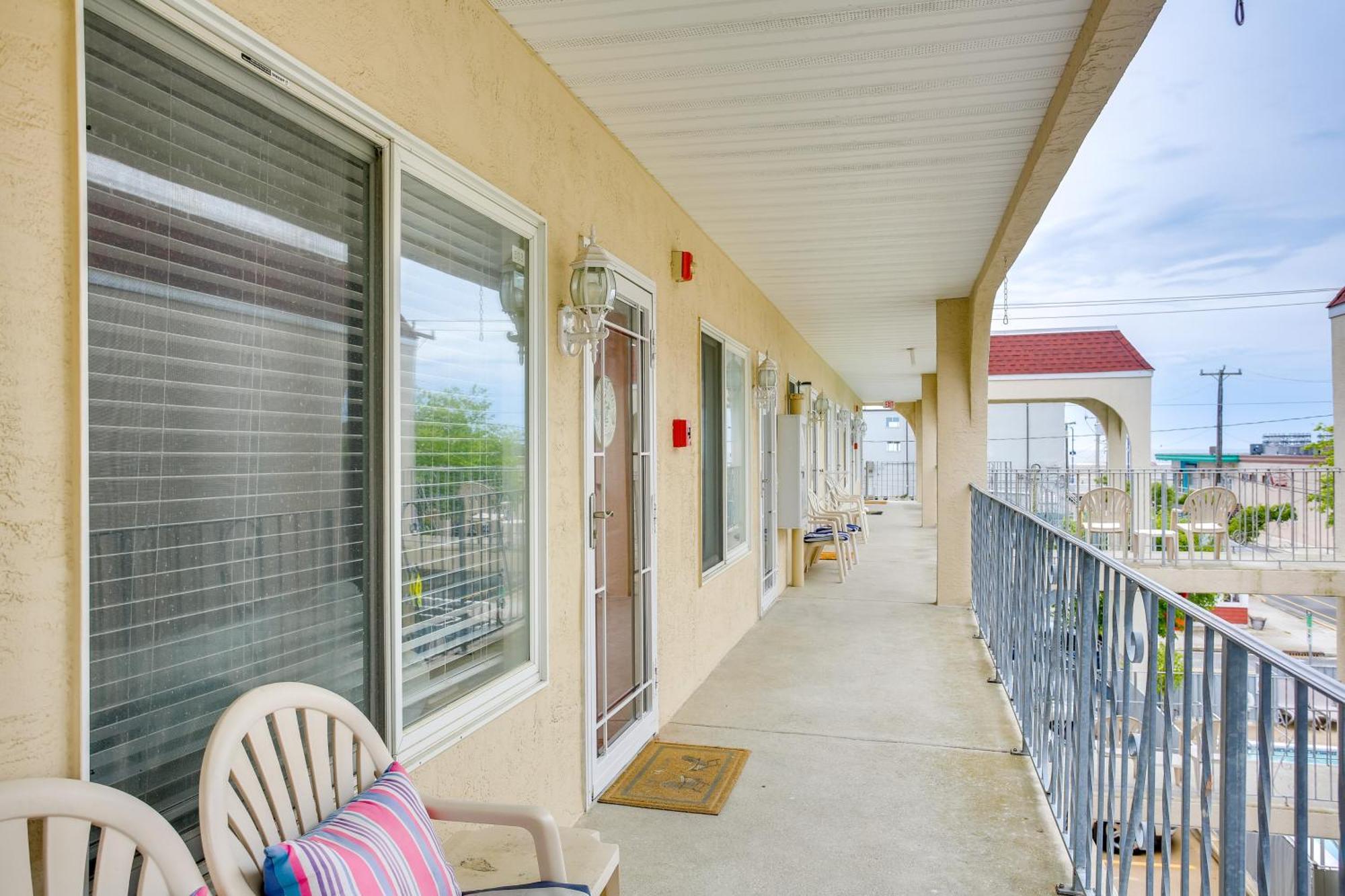 Quaint Wildwood Condo About Walk To Beach! Exteriör bild